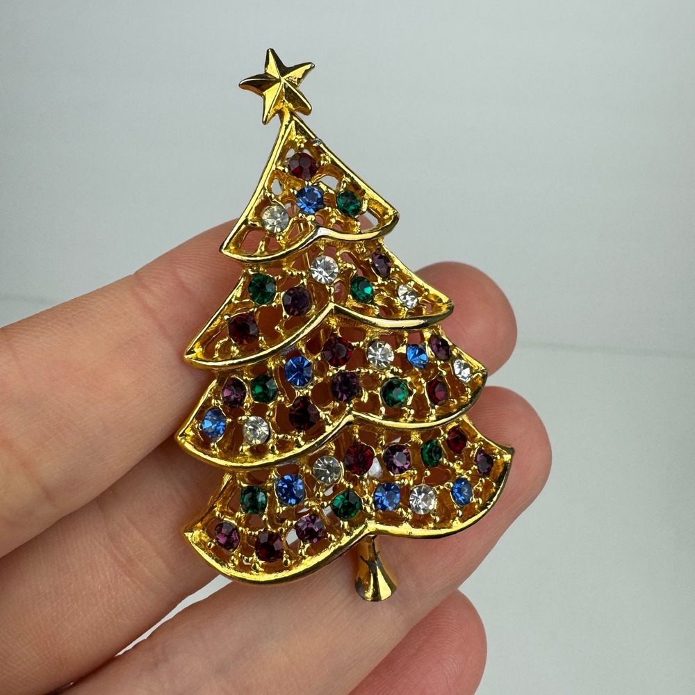 Vtg Gold Tone Christmas Tree Brooch Pin Colorful Rhinestones Metal Cutout